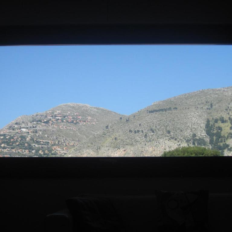 Mondello Luxury Apartment on the Beach - Appartamento con 2 Camere da Letto e Balcone - 31