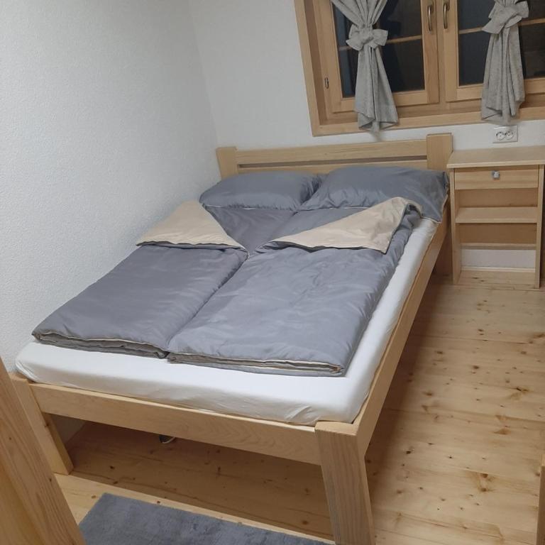 Wooden House Ripac - Two-Bedroom House - 29