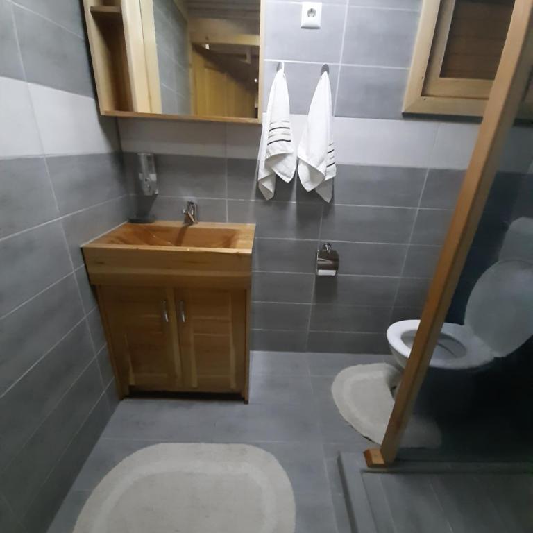 Wooden House Ripac - Two-Bedroom House - 36