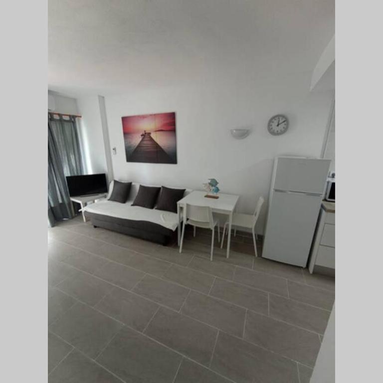 Jupiter Beach Estudio - One-Bedroom Apartment - 9