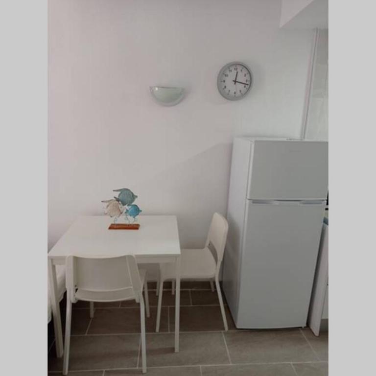 Jupiter Beach Estudio - One-Bedroom Apartment - 15