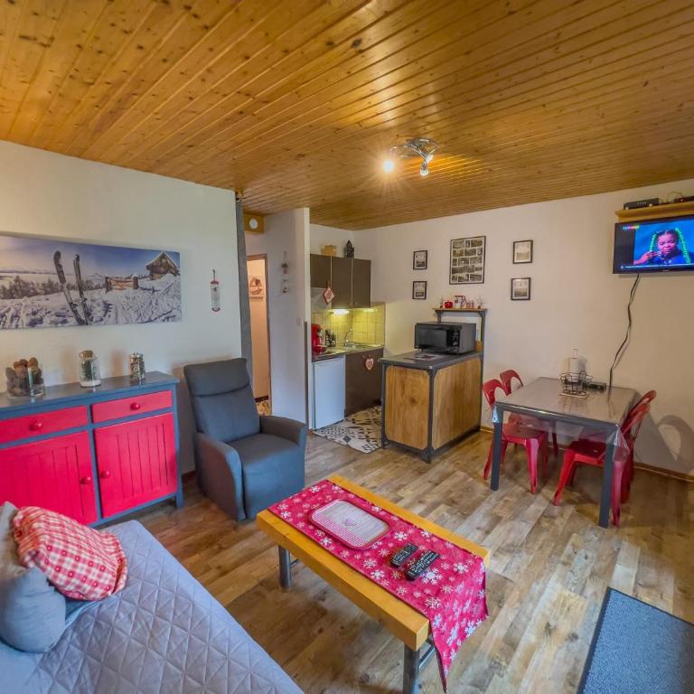 Joli appartement 'Les Airelles du Lac' T2, rez de jardin, parking - Appartement - Rez-de-Chaussée - 4