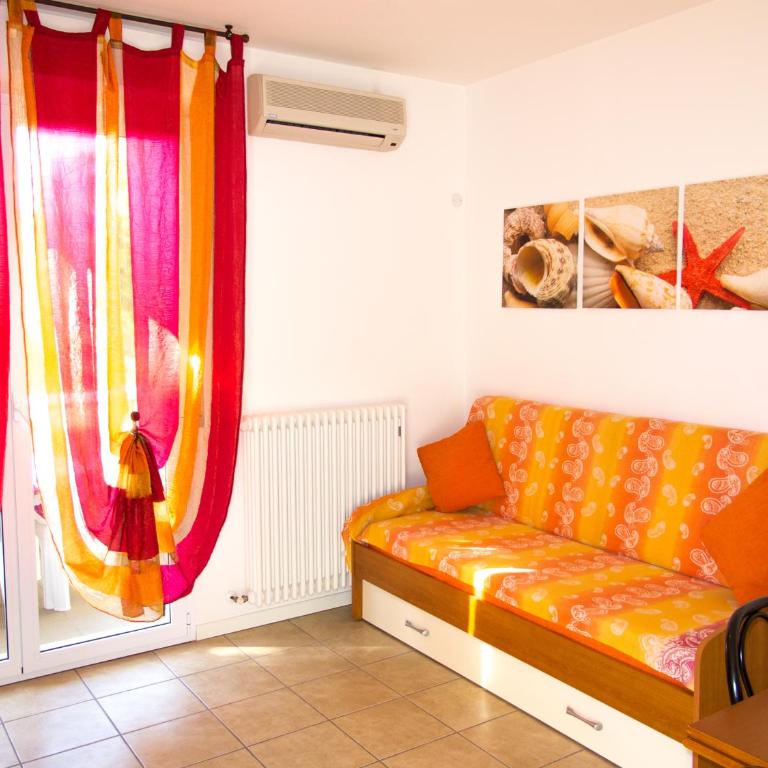 Family Residence Nuova Orchidea - Two-Bedroom Apartment with Terrace - 4