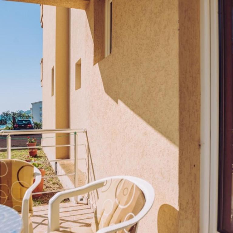 Apartmani Lasta - Standardni Apartman Tipa "Suite" - 3