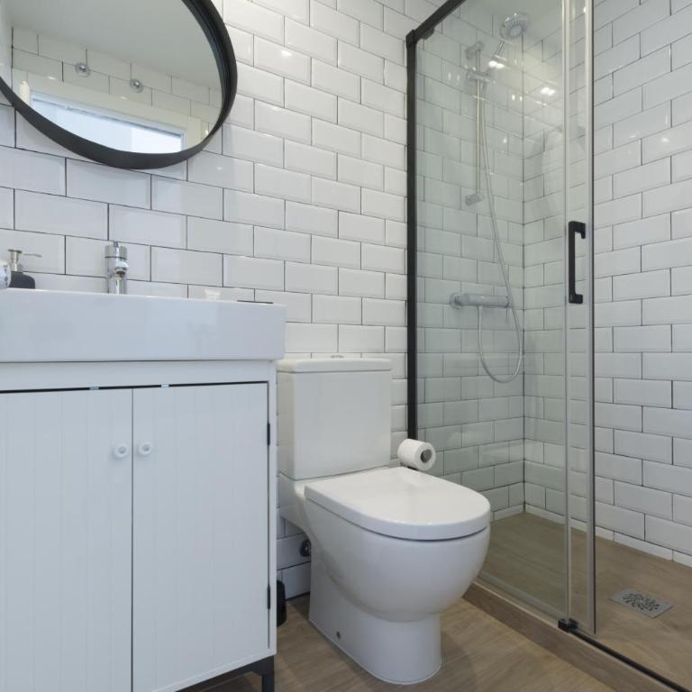 Bravo en Madrid - Two-Bedroom Apartment with Terrace I - 6