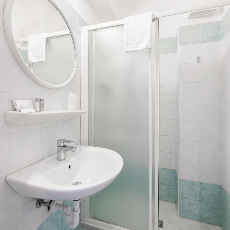 Amalfi smart Rooms & Apartments - Ideale per Ragazzi - Camera Matrimoniale Economy - 7