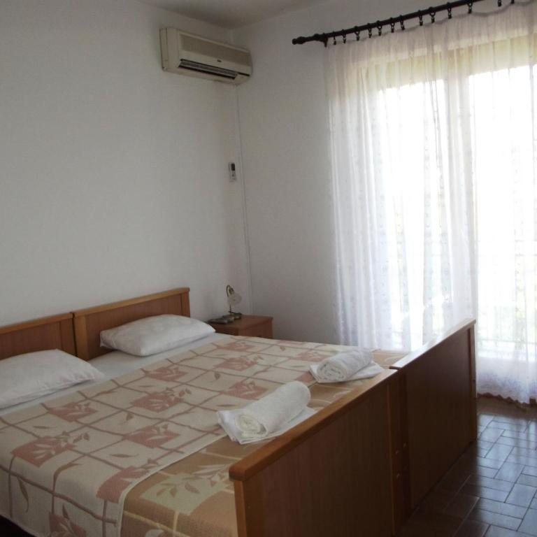Apartments Budva Center - Apartman sa 2 Spavaće Sobe i Balkonom - 2