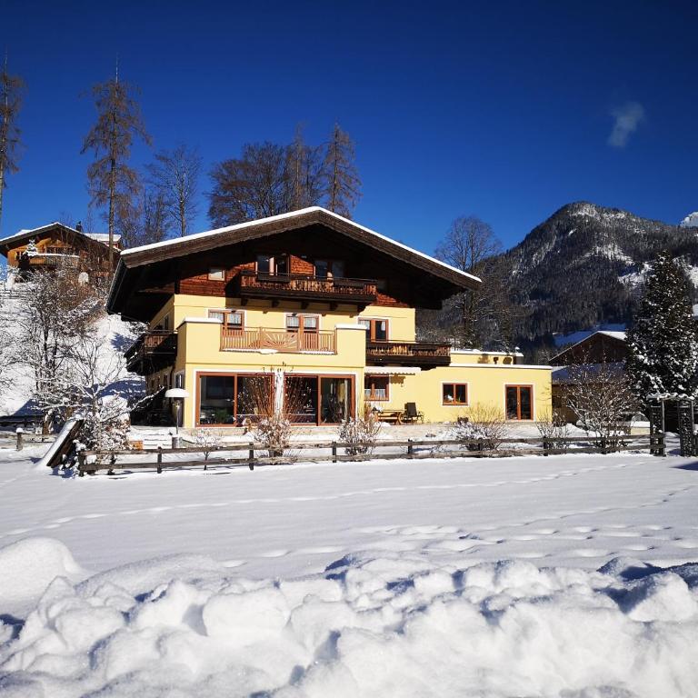 Haus Alpengruß - Apartamento de 2 o 3 dormitorios con balcón - 1