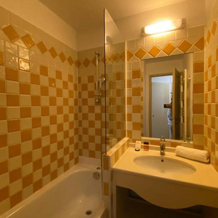 C036 Agréable appartement au sein d'une belle residence de vacances - Appartamento con Vista Giardino - 5