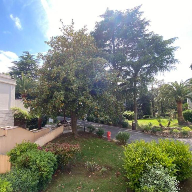 C036 Agréable appartement au sein d'une belle residence de vacances - Appartamento con Vista Giardino - 13