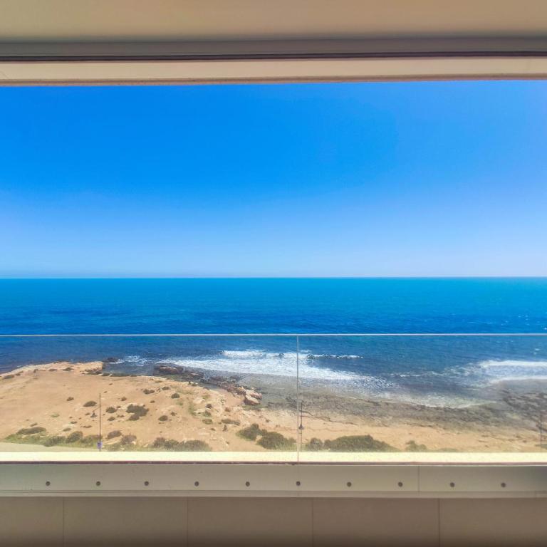 213 Luxury Panorama - Alicante Holiday - Apartment with Sea View - 3