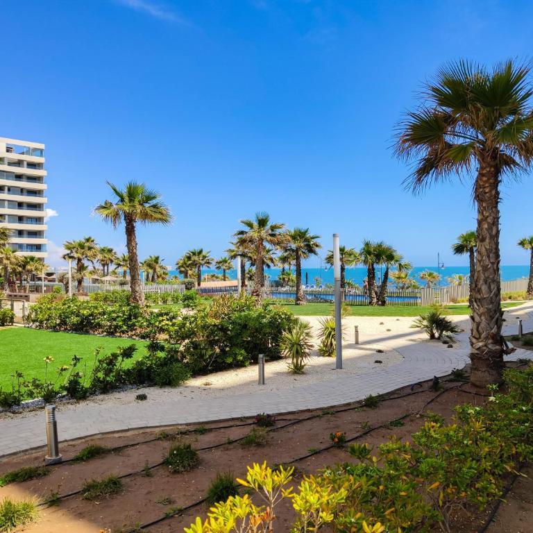 213 Luxury Panorama - Alicante Holiday - Apartment with Sea View - 39