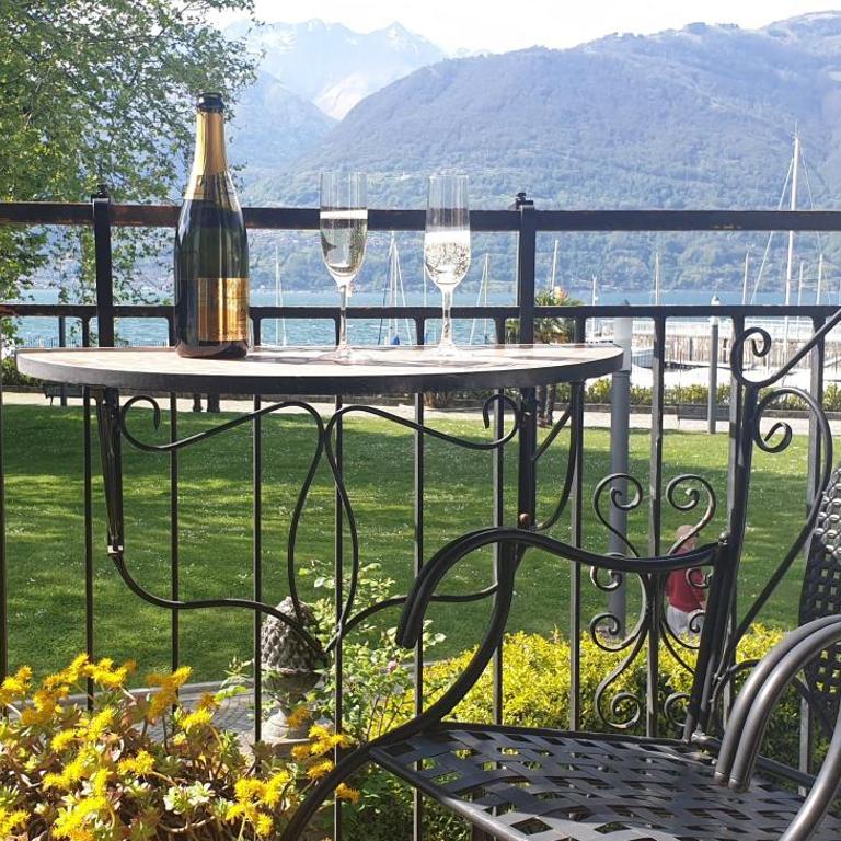Villa Lago Foreground Lakefront Beach Bike&Boat& Scooter Lake Como - Appartamento con 3 Camere da Letto - 3