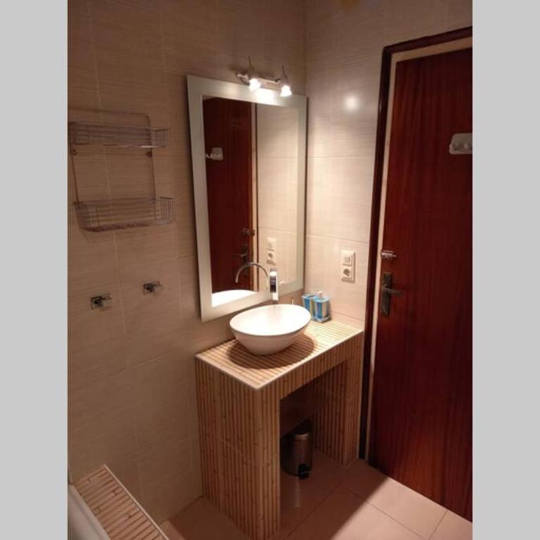 Plage à 500 m, Maison haut de gamme avec amarre privée, accès mer en 5 min sans pont, jacuzzi - Villa de 3 dormitorios - 51