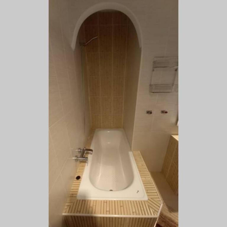 Plage à 500 m, Maison haut de gamme avec amarre privée, accès mer en 5 min sans pont, jacuzzi - Villa de 3 dormitorios - 50