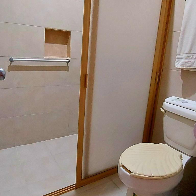 Hotel El Marques - Habitación Doble Superior - 2 camas dobles - 6