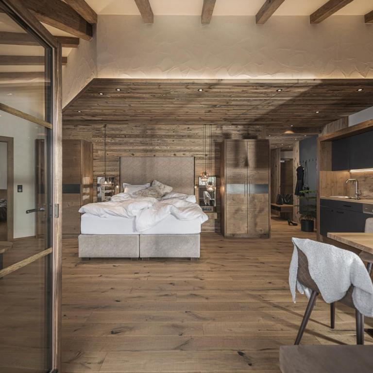 Aparthotel Stacherhof - Suite mit Bergblick - 1