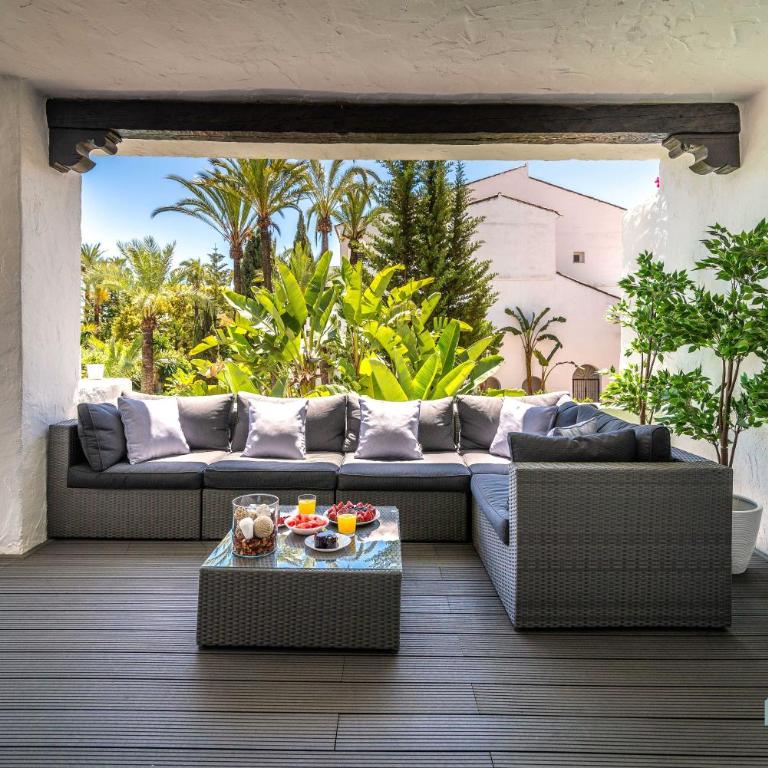 Luxurious beachside in the heart of Puente Romano - Apartamento de 2 dormitorios - 10