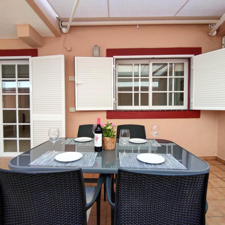 Los Cristianos - heated swimming pool air-conditioned - Apartamento de 2 dormitorios - 40