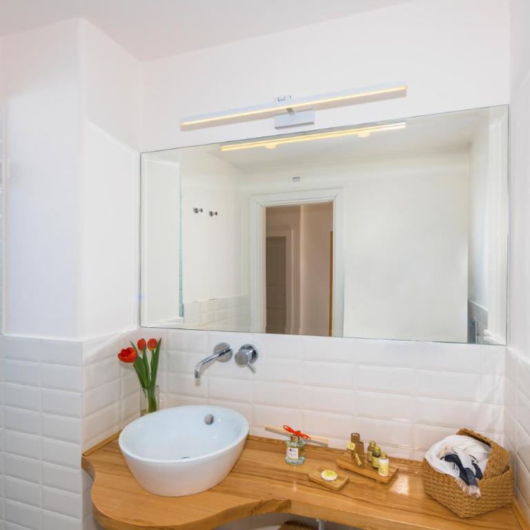 Villa Fortuna - Suite Deluxe con Vasca Idromassaggio - 4
