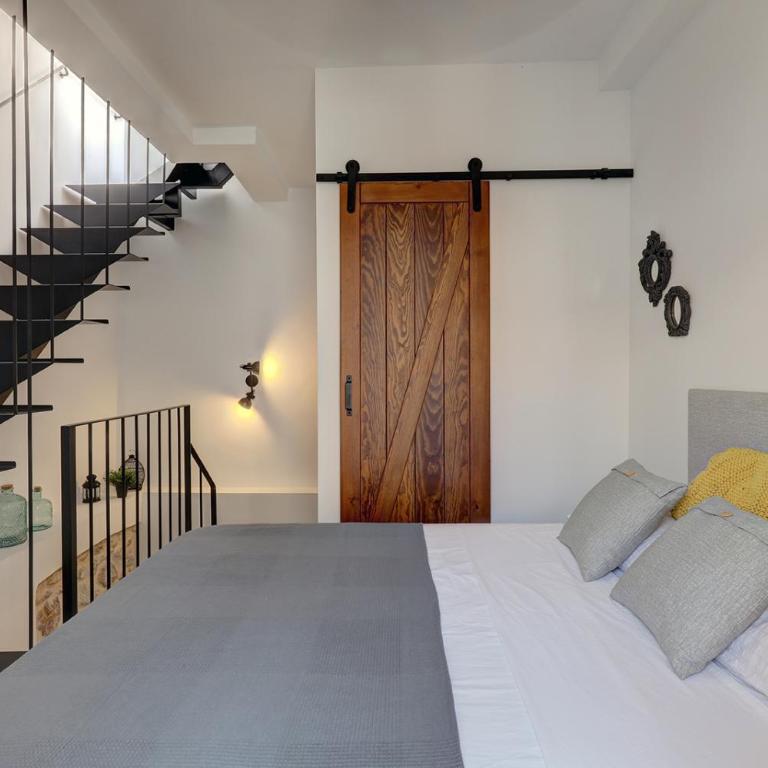 Authentic Andalusian Townhouse - Private Roof Terrace - 5min Beach - Casa con 1 dormitorio - 10