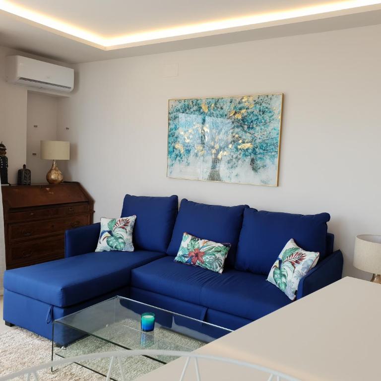 FANTASTIC APARTMENT IN FRONT OF THE SEA & MARINA - Apartamento de 2 dormitorios - 7