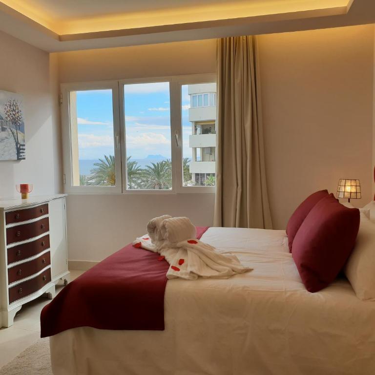 FANTASTIC APARTMENT IN FRONT OF THE SEA & MARINA - Apartamento de 2 dormitorios - 14