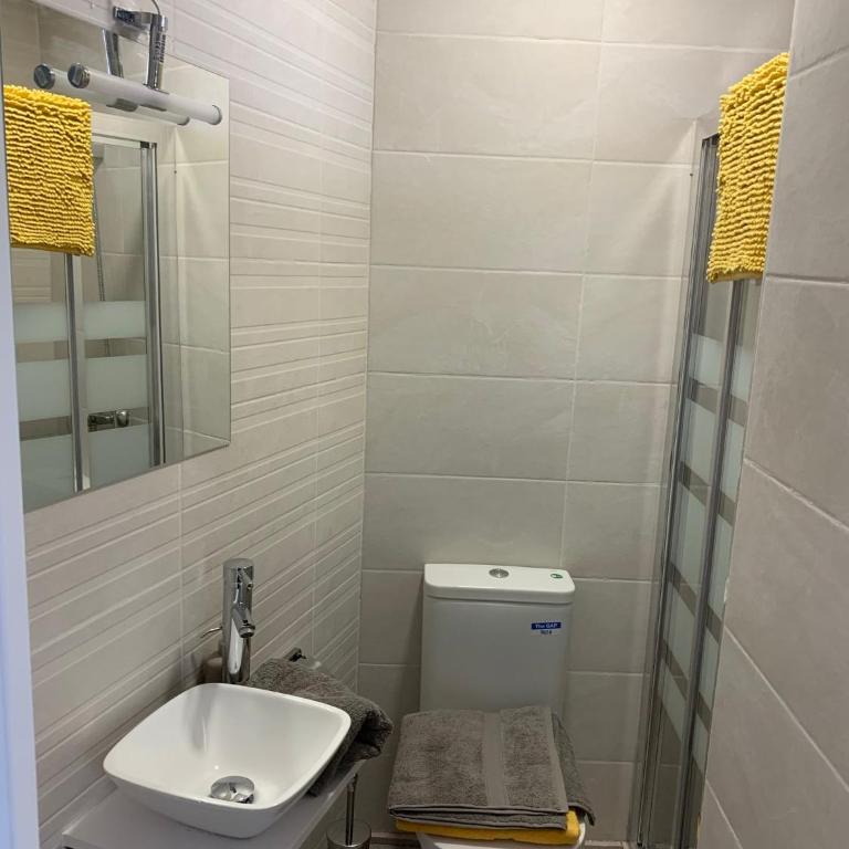 CASA TITA PLAZA MAYOR a 1 minuto, 5 baños - Apartment - 42