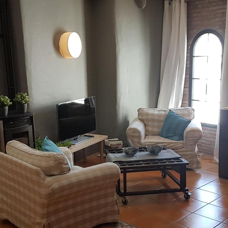 Competa Suites - Estudio Deluxe con cama grande - 8
