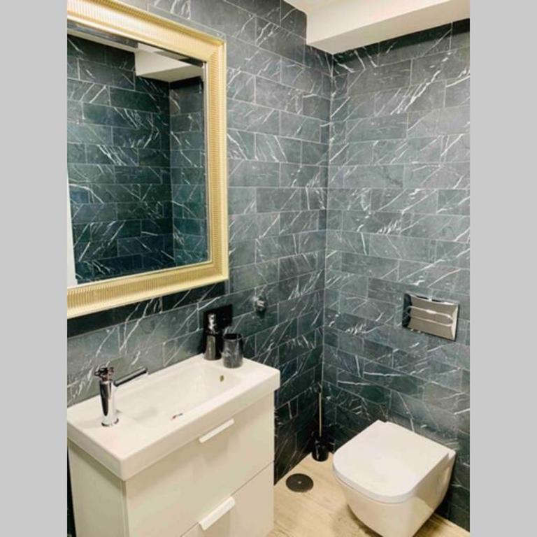Roof Top Luxury City Center Apartment BY NAMASTE ELITE - Apartamento de 1 dormitorio - 8