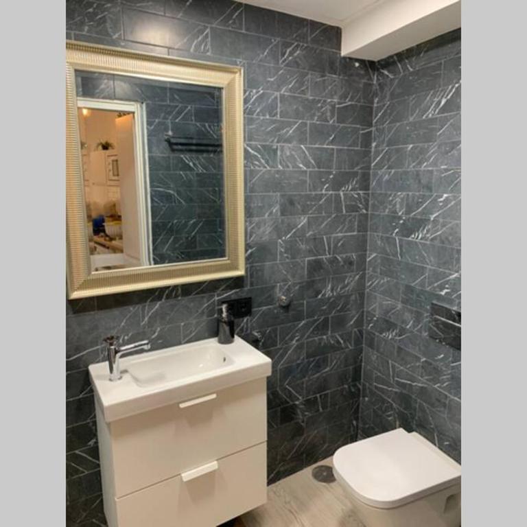 Roof Top Luxury City Center Apartment BY NAMASTE ELITE - Apartamento de 1 dormitorio - 10