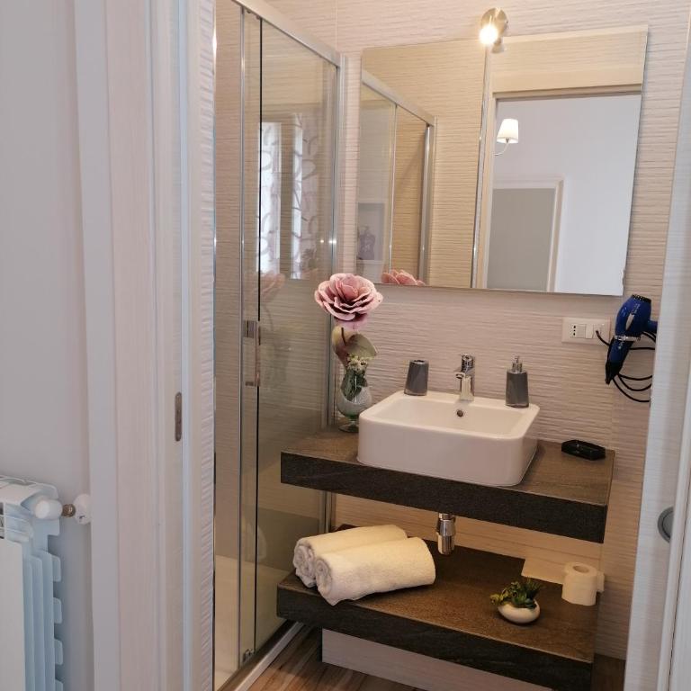 Hotel Antica Cascina Del Golfo - Deluxe Doppelzimmer mit Meerblick - 1