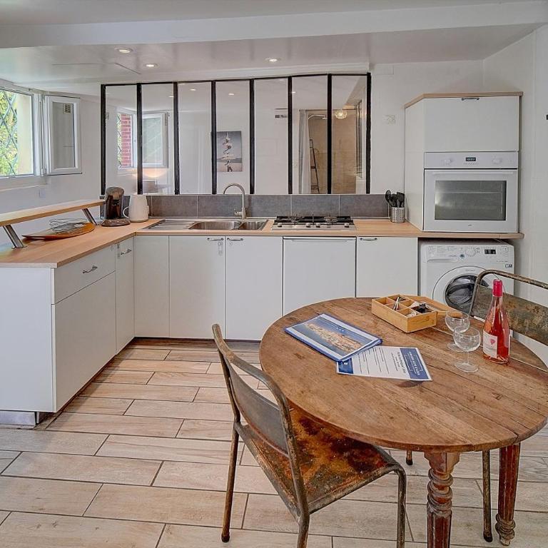 Le Alex - 800m des plages - extérieur - Verrière Côte d'Azur - Appartement 1 Chambre - 14