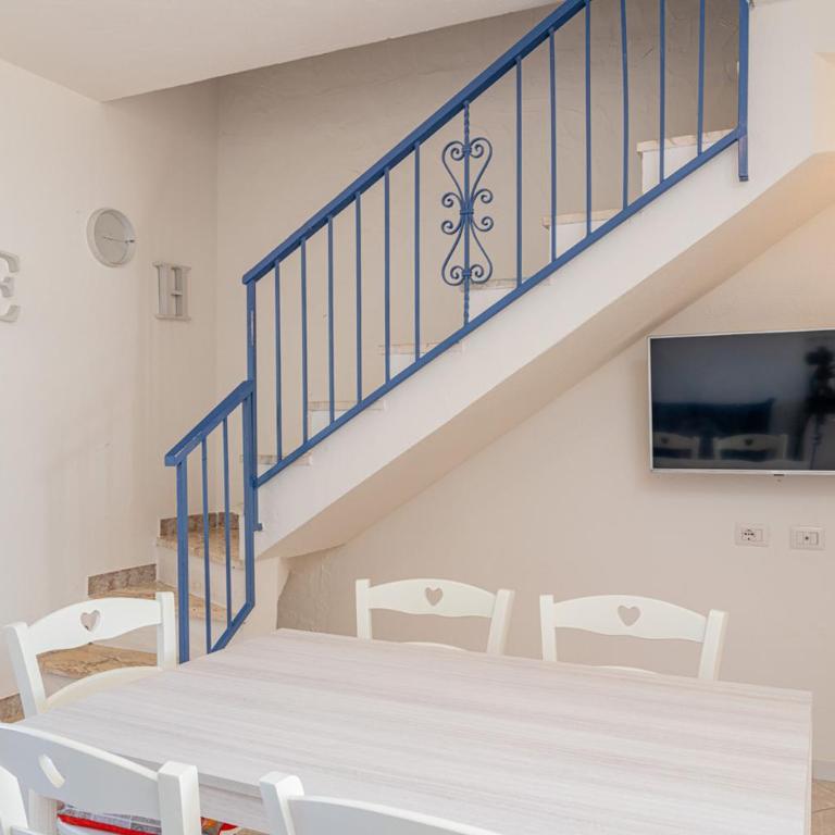 Appartamento Residenziale Trilocale 4 posti letto via Oristano - Two-Bedroom Townhouse - 10