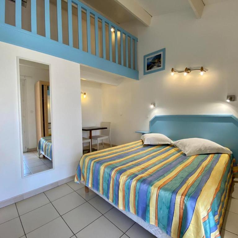 Hotel Myriam Vias Plage - Chambre Double avec Terrasse - 9