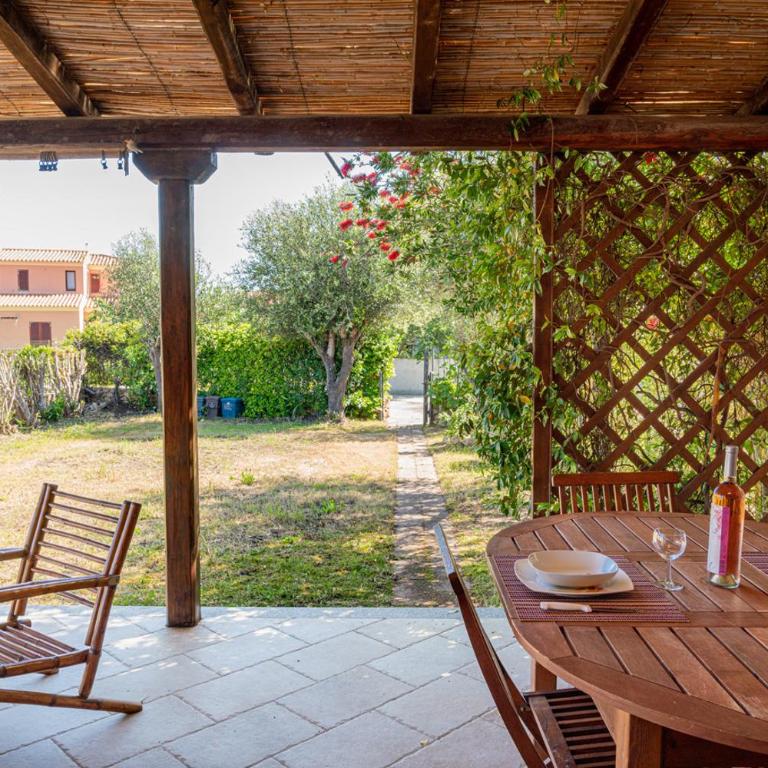 Appartamento Trilocale Le Canne 4 posti letto con giardino e posto auto privato - Casa con 2 Camere da Letto - 8