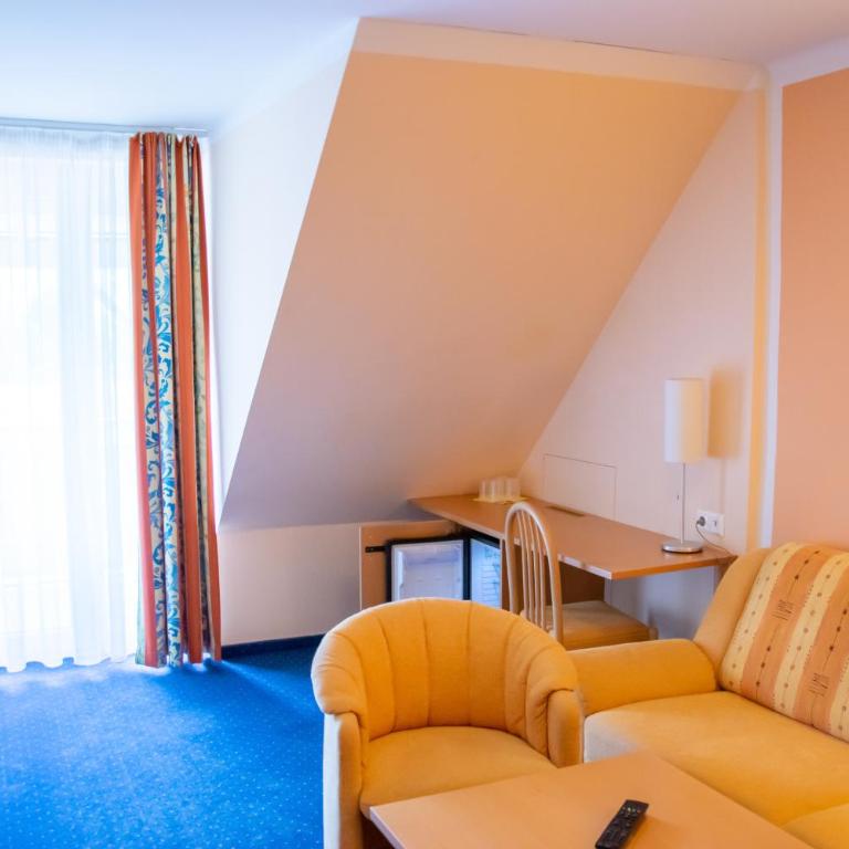 Strandhotel Burgstaller - Suite mit Balkon - 5