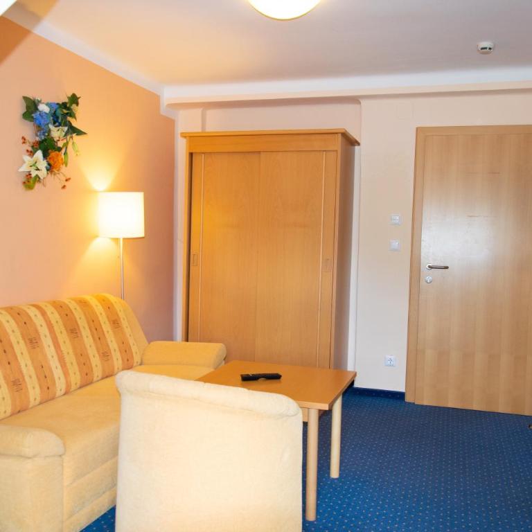 Strandhotel Burgstaller - Suite mit Balkon - 4