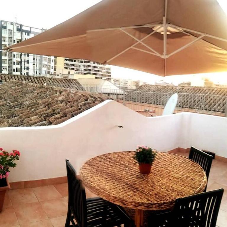 Cozy in the Center with Terrace - Apartamento de 2 dormitorios - 1