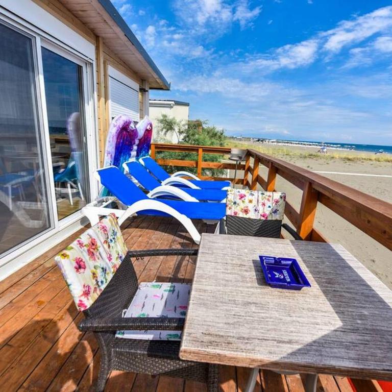 The Beach House with the magical sunsets - One-Bedroom Apartment - 20