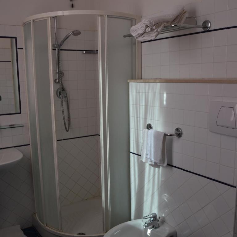 Hotel Nazionale - Camera Tripla - 7