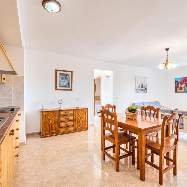 Apartamentos Karin 2ºD - Apartamento de 2 dormitorios - 5