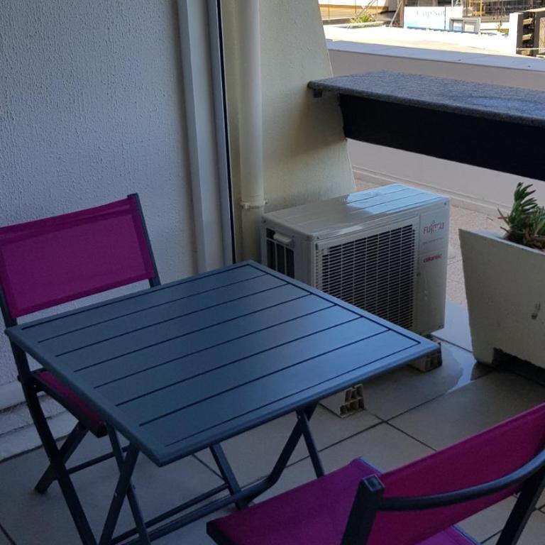 Studio Naturiste "LE CACTUS" Coursives Port Nature 614 - Studio - Vue sur Mer - 5