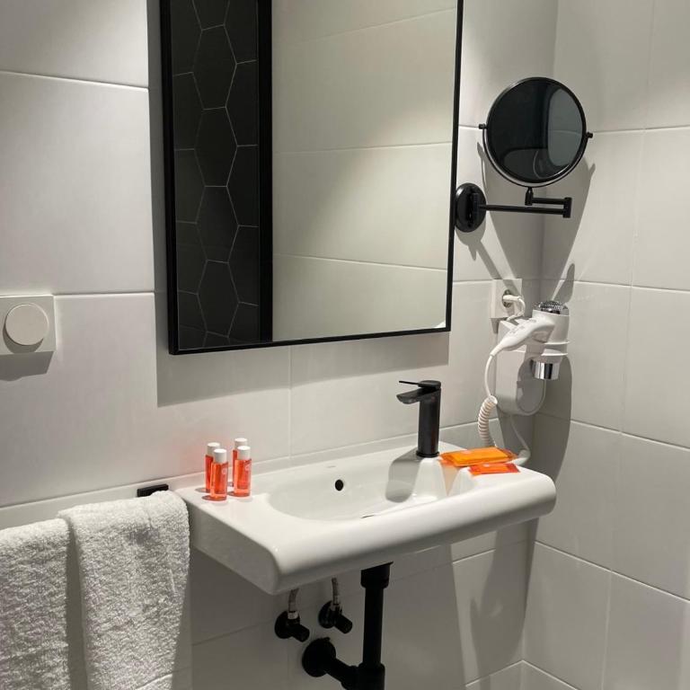 LC Hotel Urbano - Single Room - 2