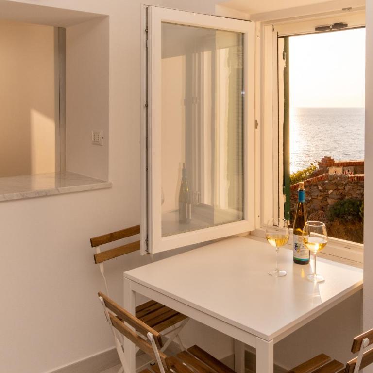 Lucy's House - Apartment with Sea View - 32