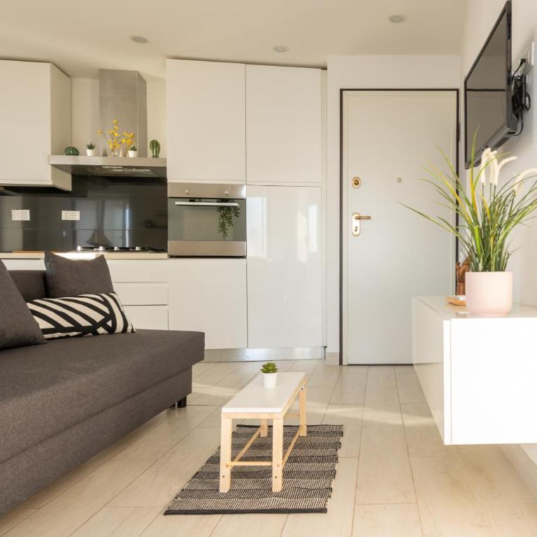 Lucy's House - Apartment with Sea View - 15