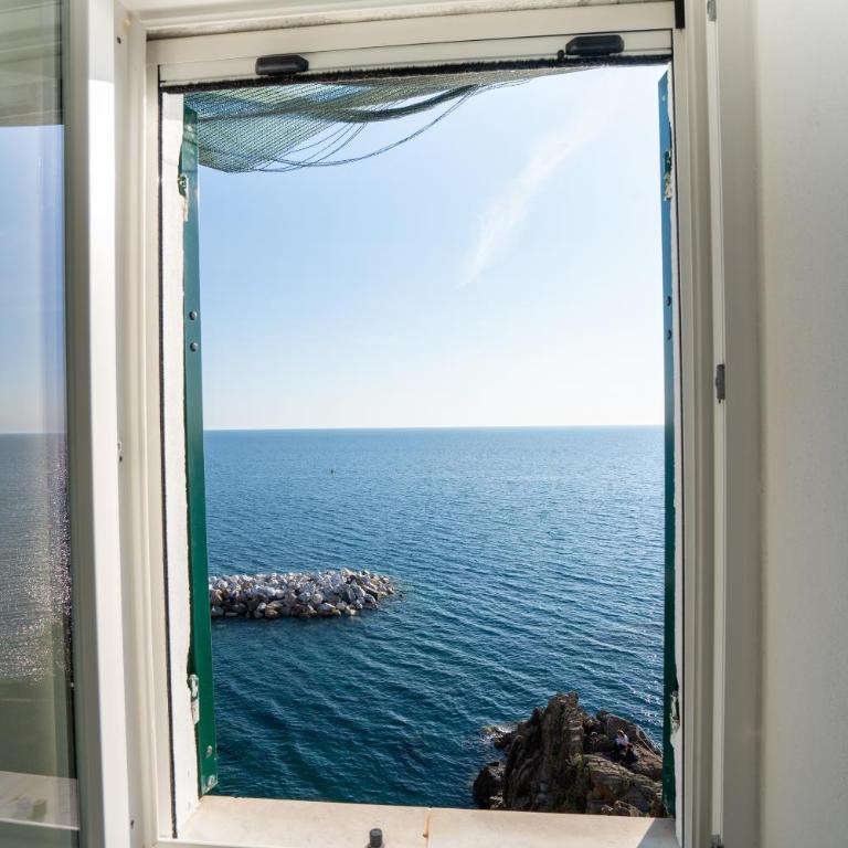 Lucy's House - Apartment with Sea View - 10