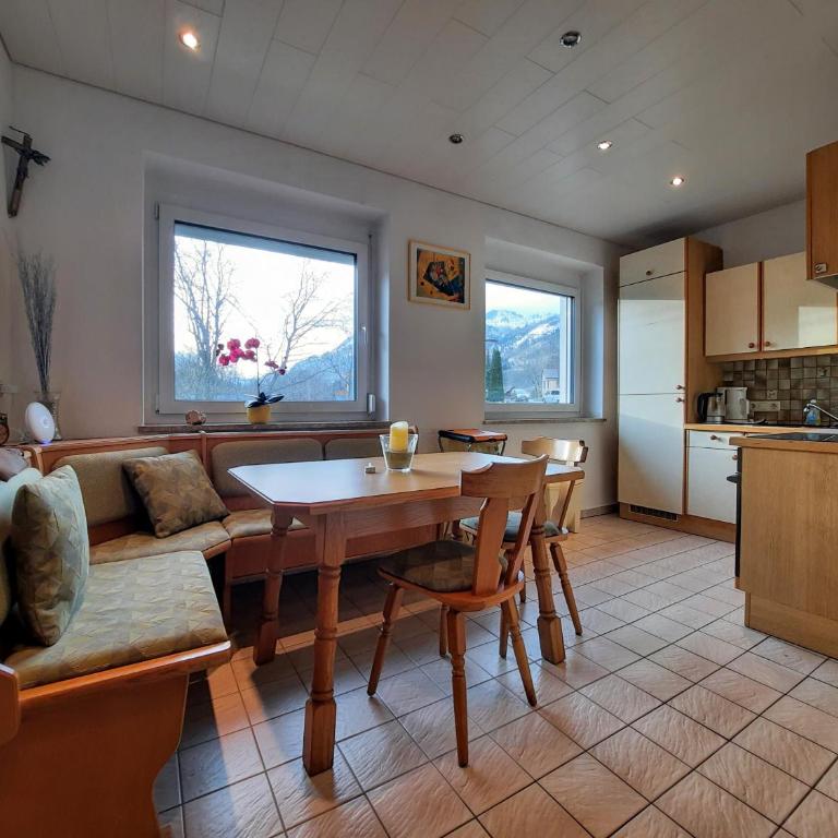 Alie Gusta - Apartment mit Balkon - 8