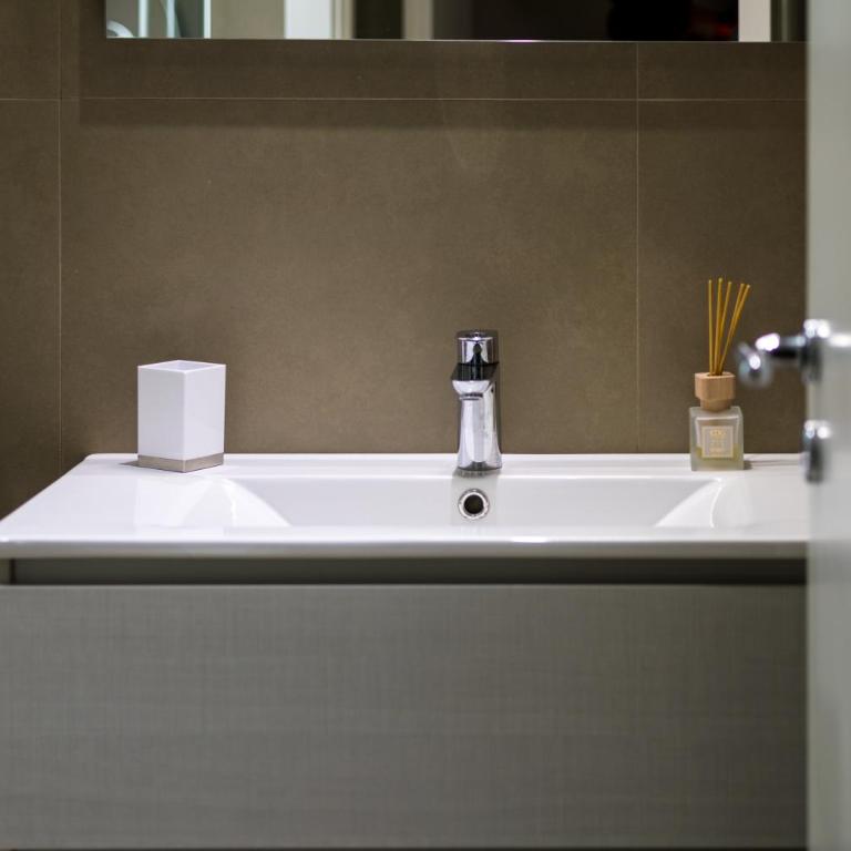 Ambasciatori B&B - Double Room with Private Bathroom - 6