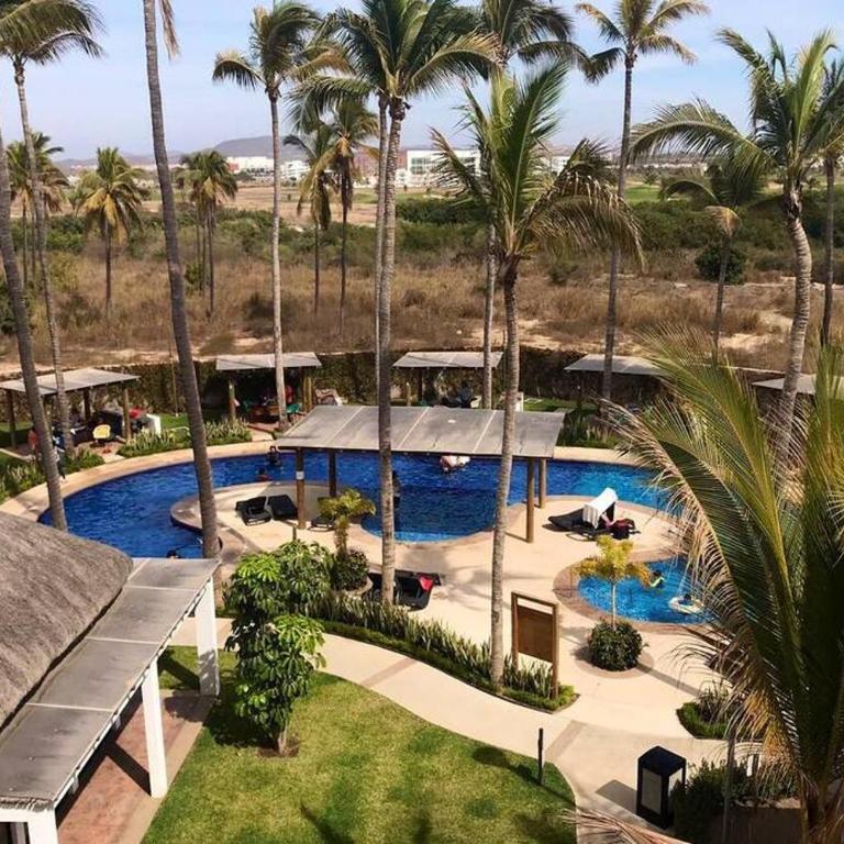 Palmilla residencial departamento en zona privada - Two-Bedroom Apartment - 3